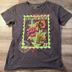 FIFTH SUN Women's Black California Stamp T-Shirt Top Size Small